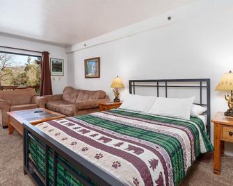 (A109) Studio Condominiums - Wawona - Bedroom