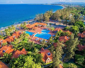 Ttc Resort Ninh Thuan - Unlimited Access To Water Park - Phan Rang-Thap Cham - Piscina
