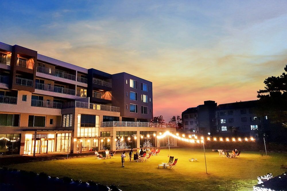 Tops 10 Villa de Aewol