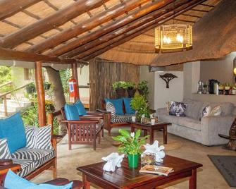 Thornhill Safari Lodge - Hoedspruit - Wohnzimmer