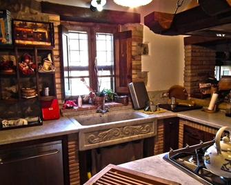 Azienda Agrituristica I Tre Casali - Magione - Küche