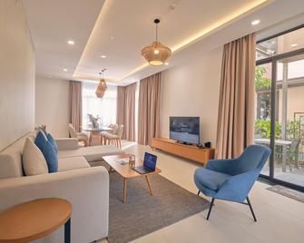 Ocean Sun Pool Villas Resort Cam Ranh - Cam Lam - Salon