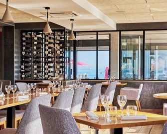 La Cremaillere Hôtel-Restaurant - Courseulles-sur-Mer - Restaurante