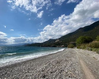 Nice Apartment In Nafpaktos With Wifi - Nafpaktos - Beach