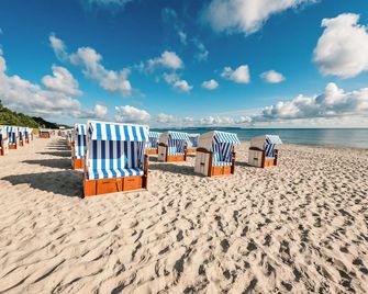 Hotel Villa Belvedere - Binz - Strand