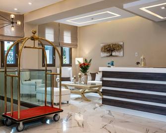 Lagaria Hotel - Afytos - Resepsjon