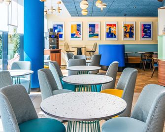 Hotel Ibis Styles Nice Aéroport Arénas - Nice - Bar
