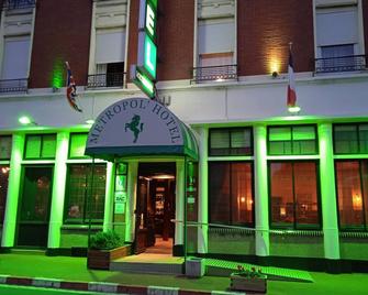 Metropol Hotel - Calais - Edificio
