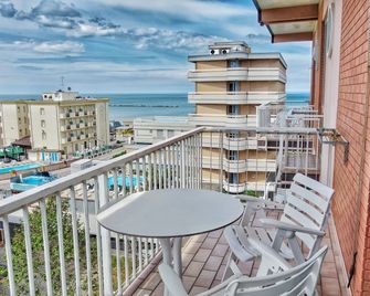 Hotel Tridentum - Cesenatico - Balcone