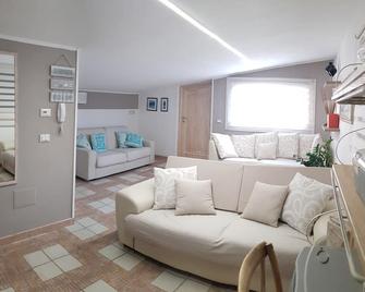 Appartamento mansardato Anda&Torra - Castelsardo - Soggiorno