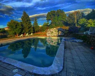 Rustic Terrace2 Bedrooms Farm House - Celorico da Beira - Piscine