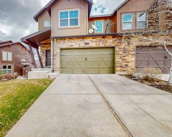 Good Time Getaway - Kamas - Edificio