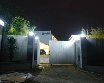 Wisma Lovebird - Wonosobo - Outdoors view