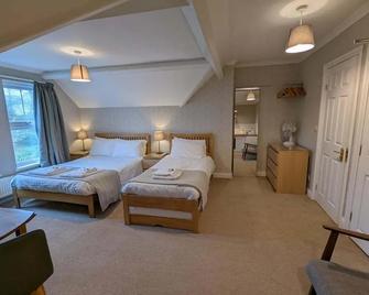 Braemar - Falmouth - Bedroom