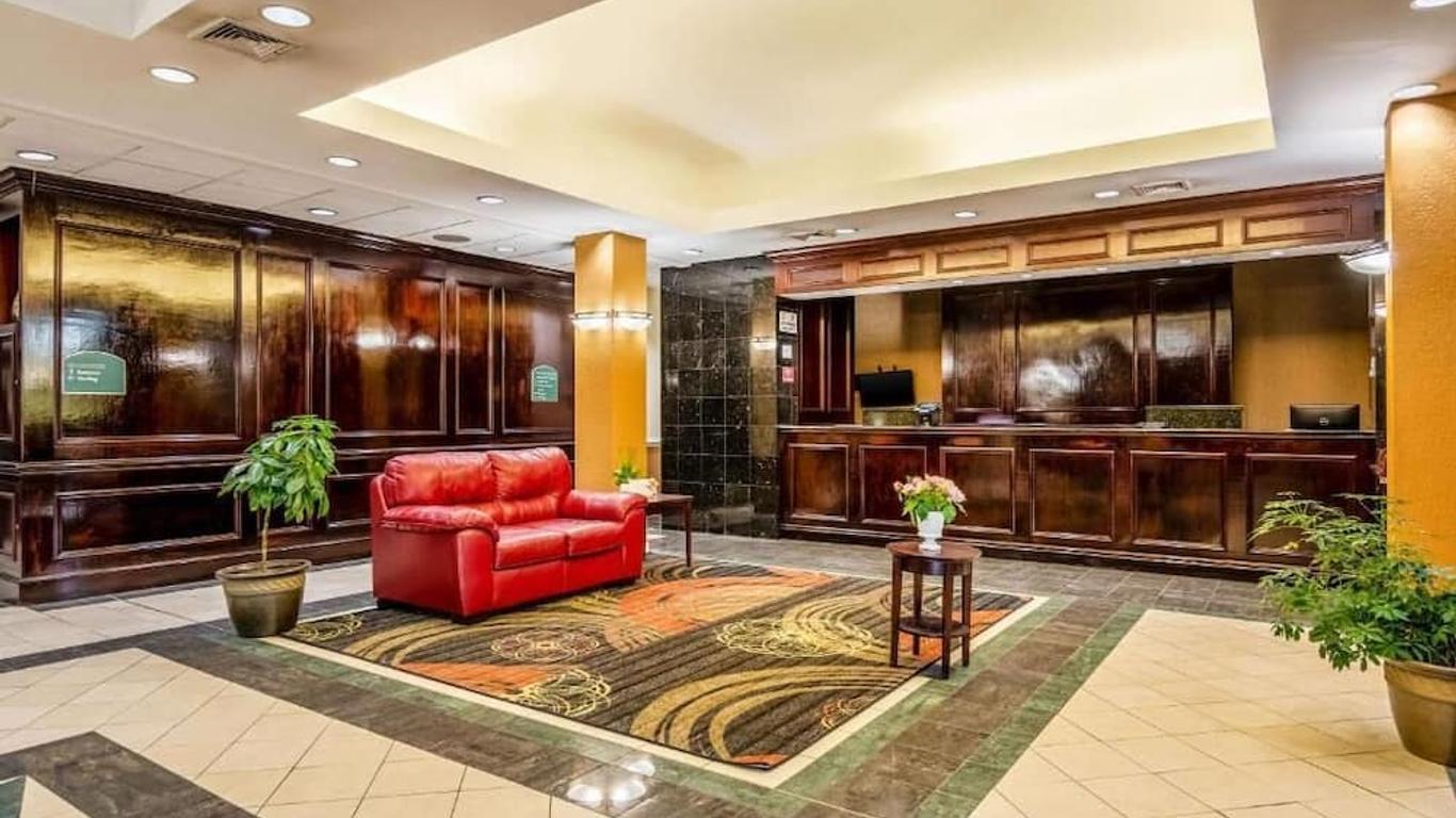 퀄리티 인 센트럴 리치몬드