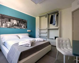 Relais Villa Clodia - Lazise - Bedroom