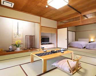 Hotel Fuji - Fuefuki