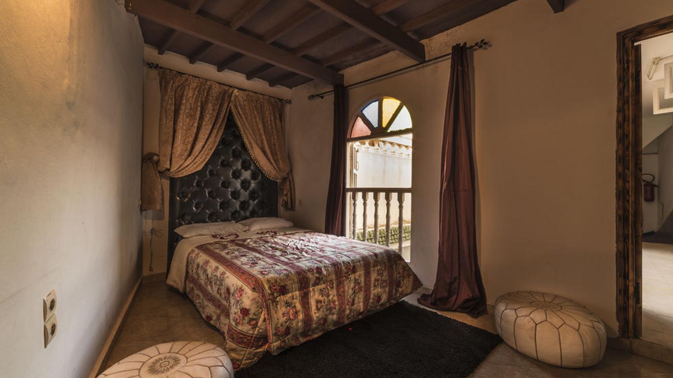 Essaouira Youth Hostel & Social Travel