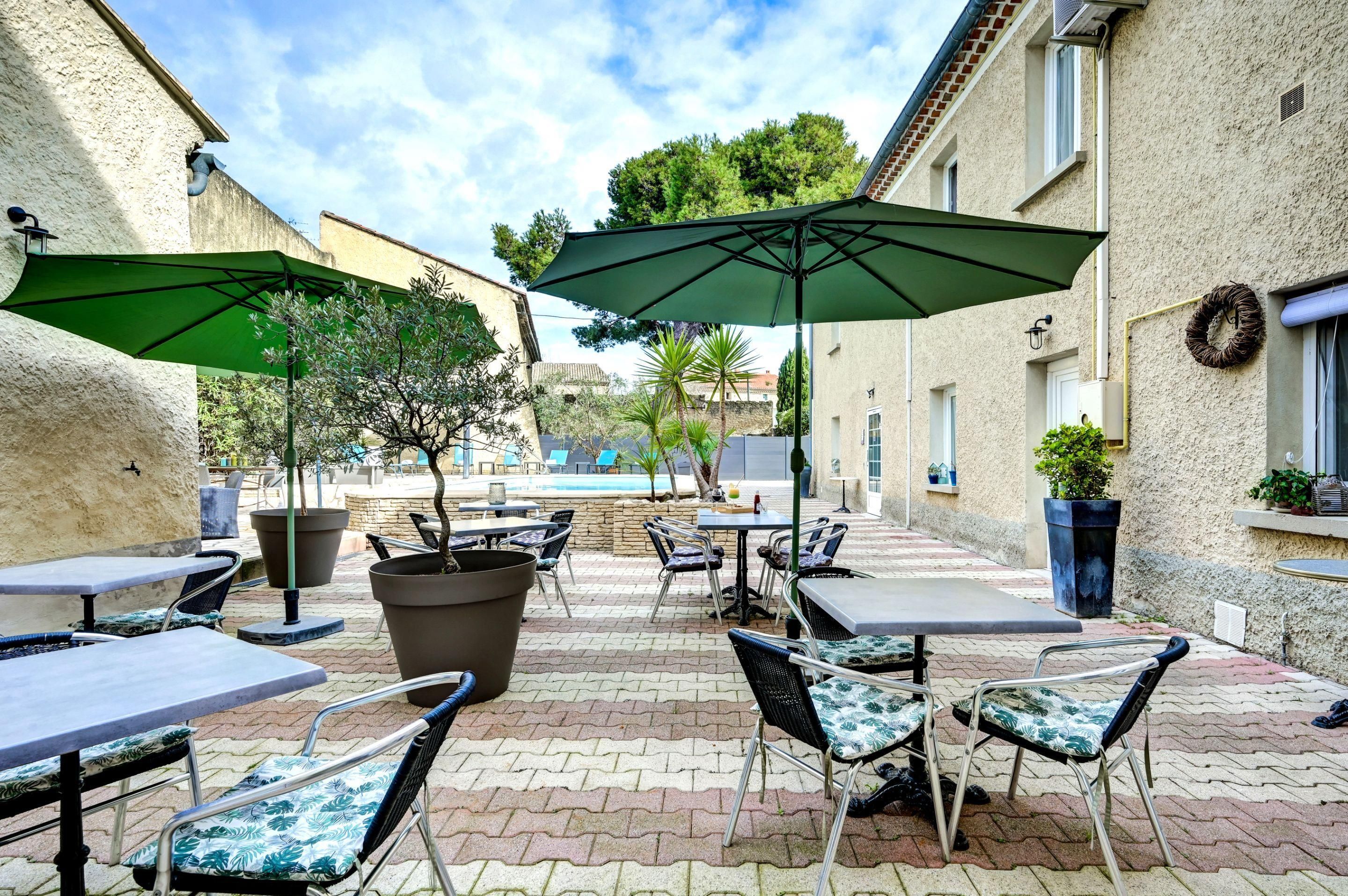 Logis Hôtel La Bastide d'Entraigues thumbnail 2