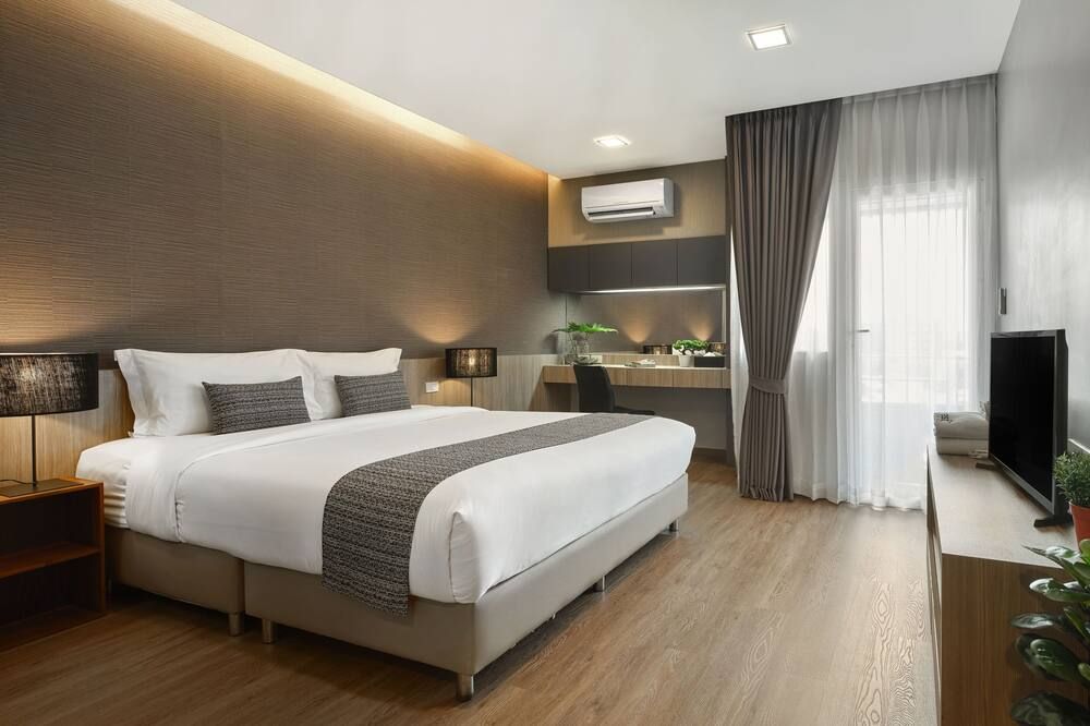 ناب إن فيست