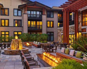 ذا ويستن فيراسا نابا - نابا - شرفة مرصوفة