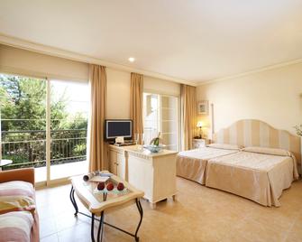 Viva Suites & Spa Adults Only 16+ - Capdepera - Bedroom