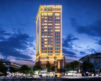 Echarm Hotel Changde Taoyuan Walking Street Jinyuan Tower - Changde - Gebouw