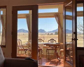 Peaceful SW-style ranch home in wine country - Sonoita - Balcony