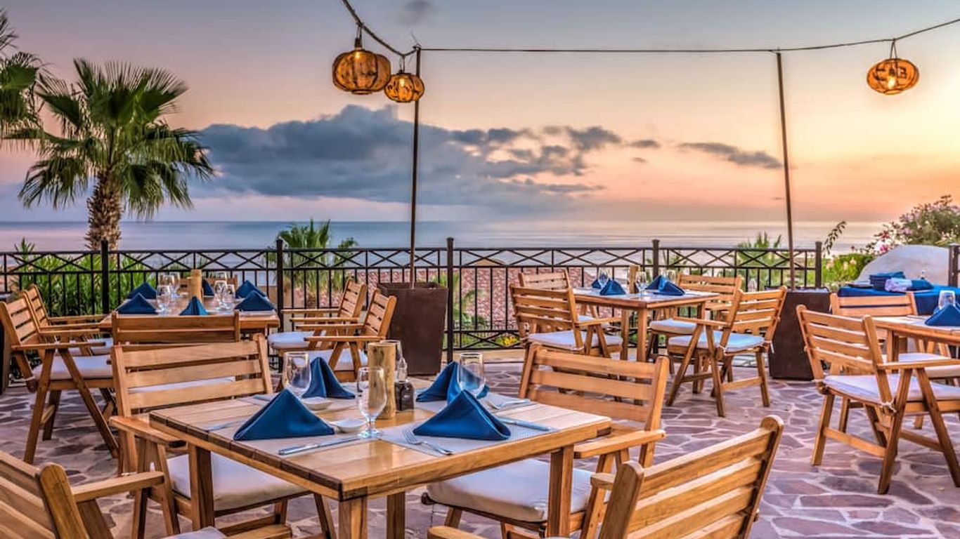 Pueblo Bonito Sunset Beach Resort & Spa