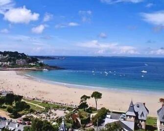Logis Hôtel Ker Mor - Perros-Guirec - Strand