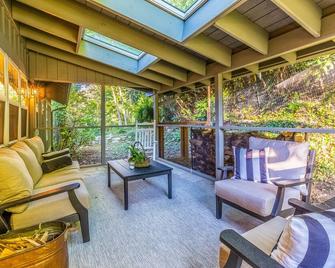 Carolina Mountain Cottage - Highlands - Balcony