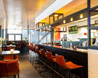 Bastion Hotel Almere - Almere - Bar
