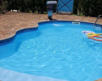 Nook Pace and Bene - Analândia - Piscina