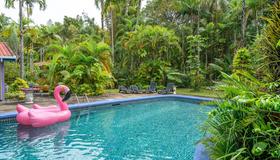 Pink Flamingo Resort - Port Douglas - Uima-allas