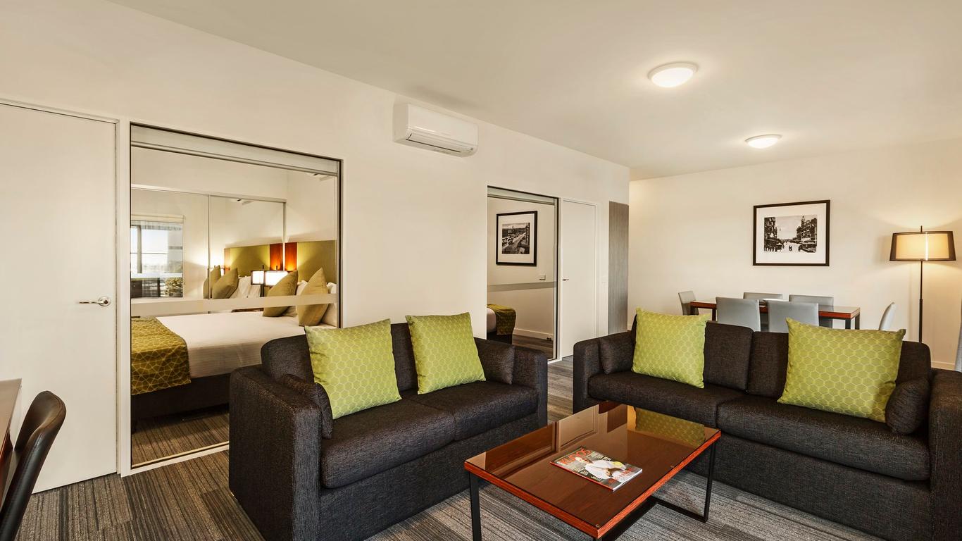 Quest Melbourne Airport