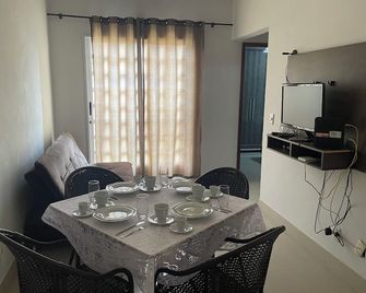 Furnished Apartment On The First Floor With A Very Cozy And Family-Friendly Leisure Area - Cuiabá - Jadalnia