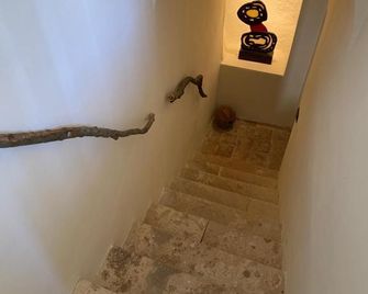 Fisolare Suite romantica per due - Capestrano - Escaleras