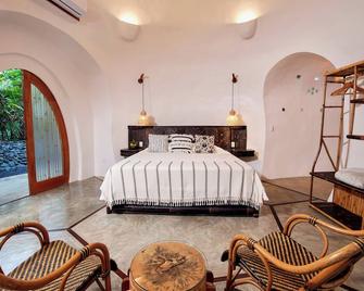 Finca Luna Nueva Lodge - Chachagua - Bedroom