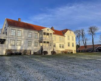 Borregård Hovedgård - by Classic Norway Hotels - Sarpsborg - Building