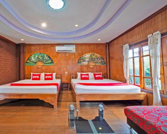 OYO 75336 Blue Resort & Spa - Ko Chang - Bedroom