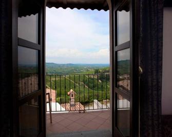 Le Torri - Castiglione Falletto - Castiglione Falletto - Balcón