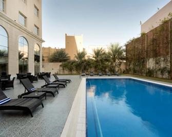 Concorde Hotel Doha - Doha - Pool