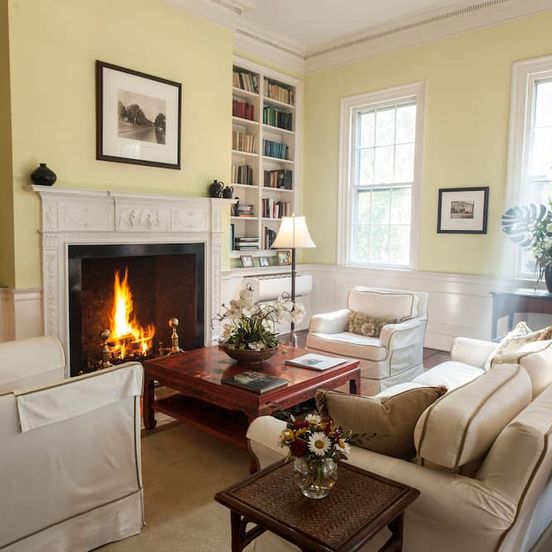 Living room view of Rhett House Inn