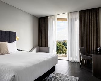 Crowne Plaza Sydney Burwood By IHG - Burwood - Habitación
