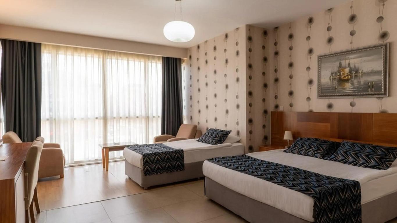 Grand Karot Hotel