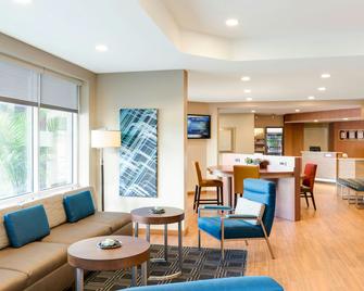 TownePlace Suites by Marriott Ventura Oxnard - Oxnard - Lobby