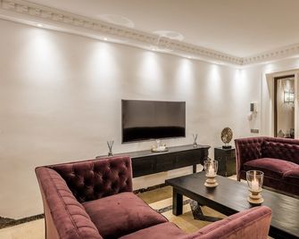 The Residence by Beach House Marbella - Marbella - Lounge