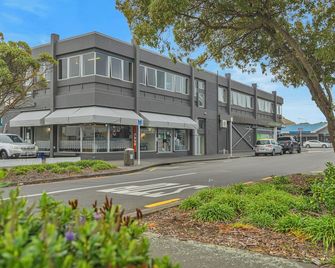 Christchurch Backpackers and Cafe - Christchurch - Building