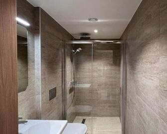 Arctic Boutique Hotel by Stay 9750 - Honningsvag - Bad