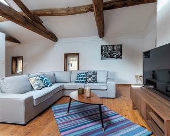 Time Gold - Ars-sur-Formans - Wohnzimmer